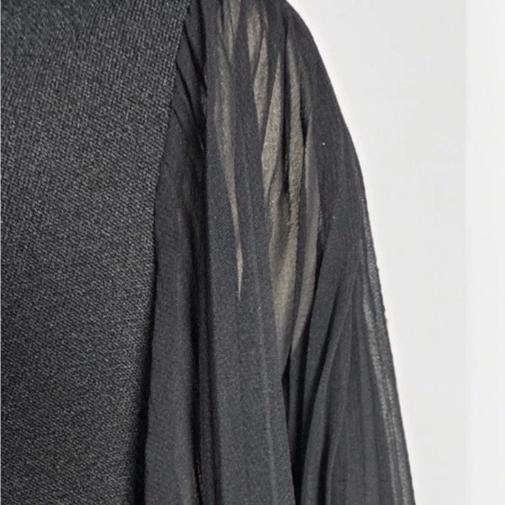 (L) VINTAGE LESLIE POMER Black Maxi Dress with Pleated Sheer Sleeves - Picture 5 of 16